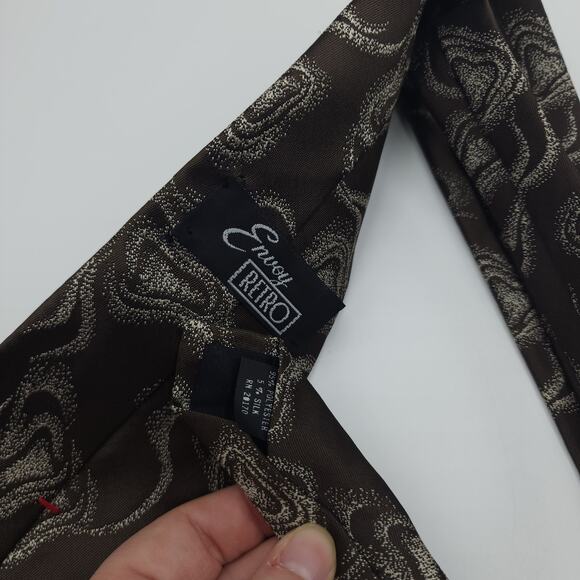 Bundle of Four Silk Blend Printed Neck Ties - Picture 6 of 11